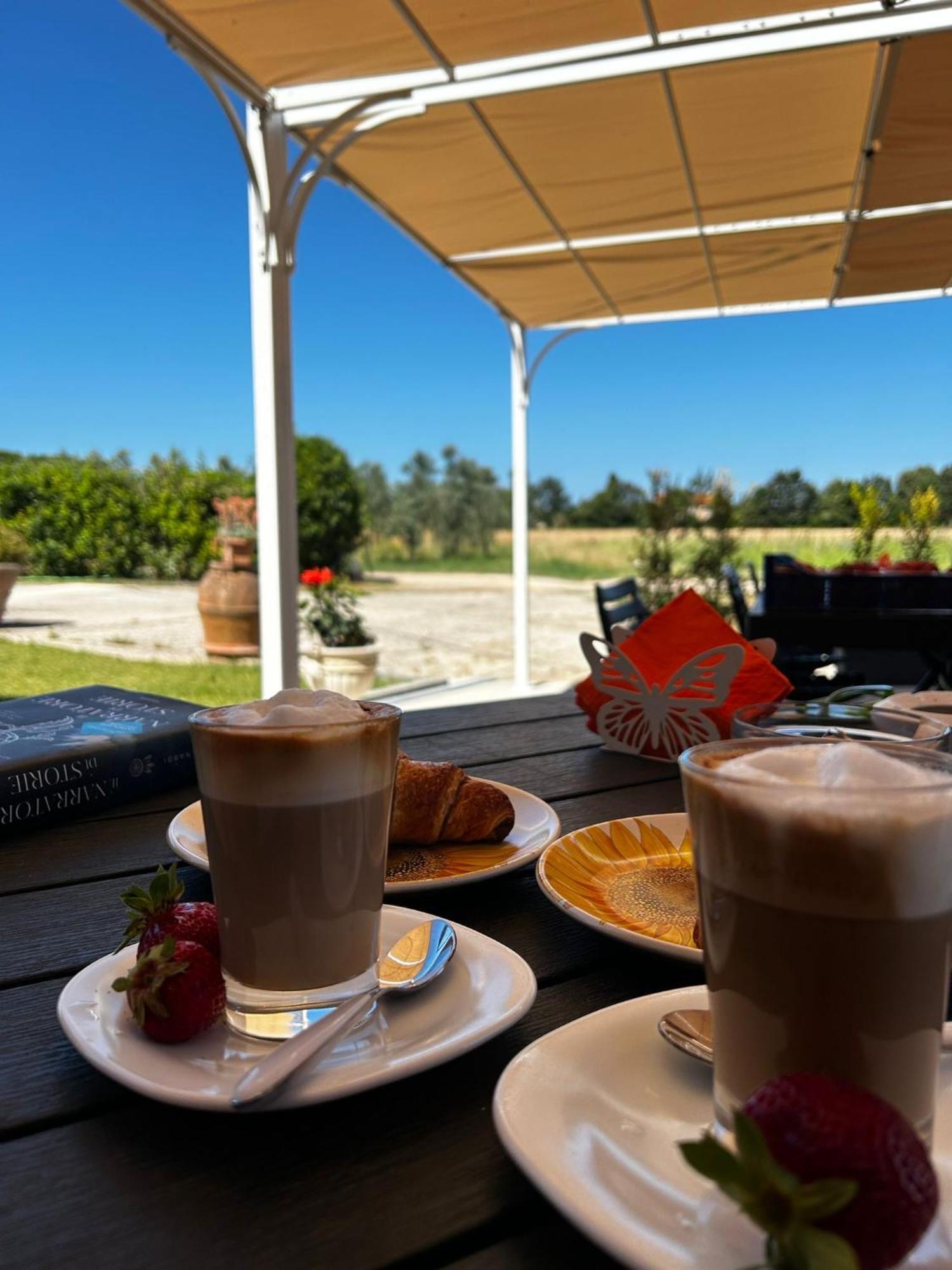 Agriturismo Da Michele E Carmela Di Voli Patrizia Donoratico Dış mekan fotoğraf